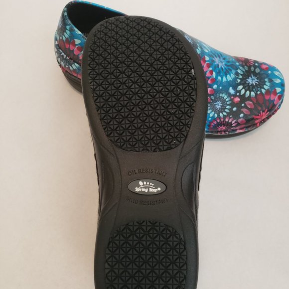 Spring Step clogs - Picture 2 of 2